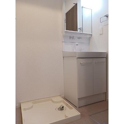 プラシード　カメリア 203【管理NO：1-026933701-02030】 ★家具家電は申し込み後に搬入します★の物件画像