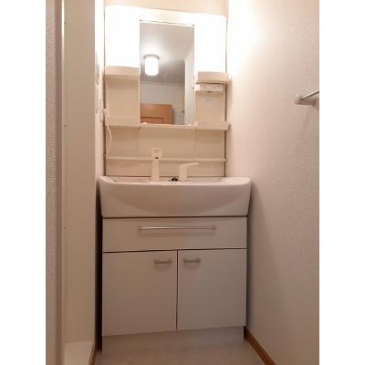 リバーサイドⅡ 101【管理NO：1-013817901-01010】 ★家具家電は申し込み後に搬入します 2026年08月上旬入居可能の物件画像