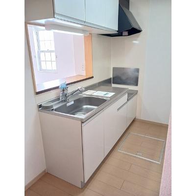 スプランドゥール 101【管理NO：1-016391001-01010】 ★家具家電は申し込み後に搬入します★の物件画像