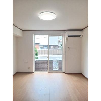 マガジーノ・クラⅡ 102【管理NO：1-011975001-01020】 ★家具家電は申し込み後に搬入します★の物件画像