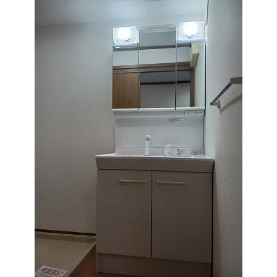 マガジーノ・クラⅡ 102【管理NO：1-011975001-01020】 ★家具家電は申し込み後に搬入します★の物件画像