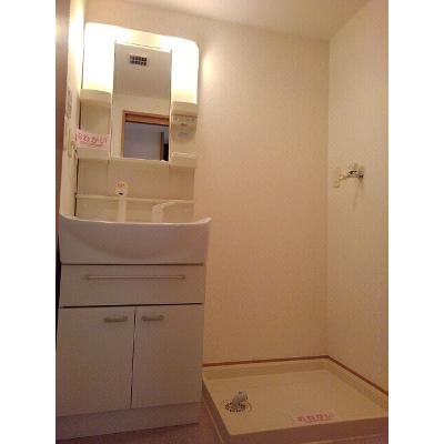 プラシードⅡ 303【管理NO：1-013550401-03030】 ★家具家電は申し込み後に搬入します 2026年08月下旬入居可能の物件画像