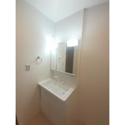 ラシャス　Ⅰ 205【管理NO：1-027144601-02040】 ★家具家電は申し込み後に搬入します 2026年09月中旬入居可能の物件画像