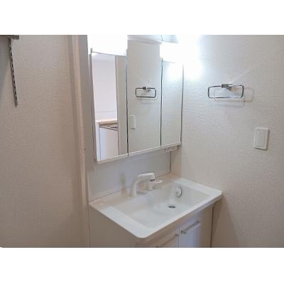 ルチェンテⅡ 201【管理NO：1-027788801-02010】 ★家具家電は申し込み後に搬入します 2026年08月中旬入居可能の物件画像