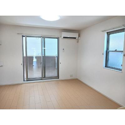 ファミ－ユ　メゾン 103【管理NO：1-018415001-01030】 ★家具家電は申し込み後に搬入しますの物件画像