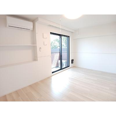 キャトル　フィーユ 105【管理NO：1-028389501-01040】 ★家具家電は申し込み後に搬入します★の物件画像