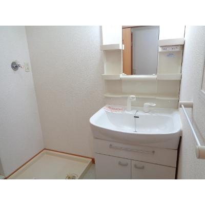 ロマネクス 203【管理NO：1-014340001-02030】 ★家具家電は申し込み後に搬入します★ ★2026年09月中旬入居可能★の物件画像