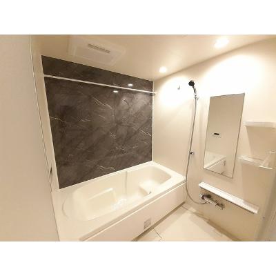 グロリアス丸野 202【管理NO：1-027329601-02020】 ★家具家電は申し込み後に搬入します 2026年08月下旬入居可能の物件画像