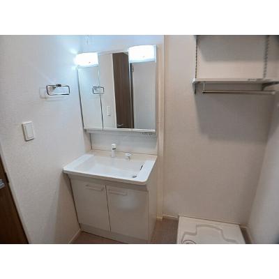 ショー・Ｔ 105【管理NO：1-028142101-01040】 ★家具家電は申し込み後に搬入します 2026年07月中旬入居可能の物件画像