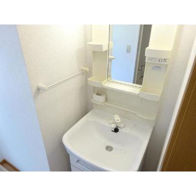 サンシャインヒルズ 101【管理NO：1-012551901-01010】 ★家具家電は申し込み後に搬入します★の物件画像