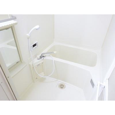 ユングフラウ 101【管理NO：1-011997501-01010】 ★家具家電は申し込み後に搬入します★の物件画像