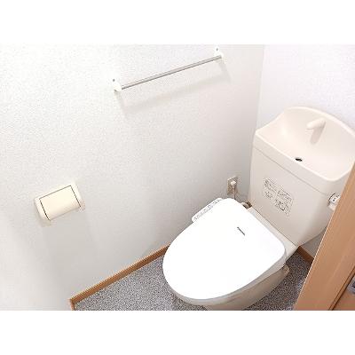 ユングフラウ 101【管理NO：1-011997501-01010】 ★家具家電は申し込み後に搬入します★の物件画像