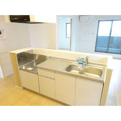 ドルチェ 201【管理NO：1-023045001-02010】 ★家具家電は申し込み後に搬入します 2026年07月中旬入居可能の物件画像