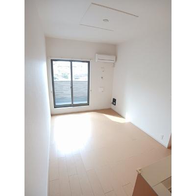 ヴィラ・モンセラート 203【管理NO：1-020771501-02030】 ★家具家電は申し込み後に搬入します 2026年07月下旬入居可能の物件画像