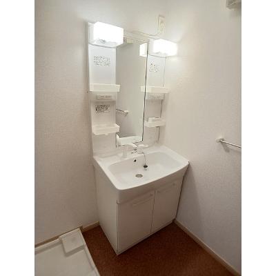 Ｈ＆Ｐ 102【管理NO：1-016935301-01020】 ★家具家電は申し込み後に搬入します★の物件画像