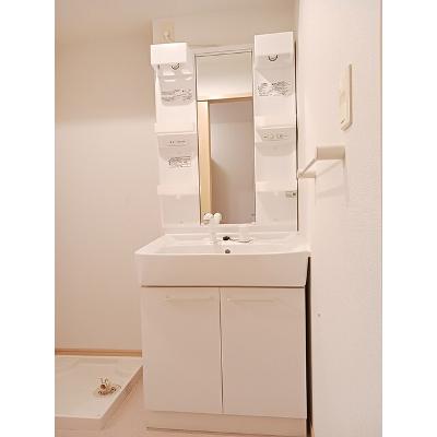 メゾンフランＢ 102【管理NO：1-015744502-01020】 ★家具家電は申し込み後に搬入しますの物件画像