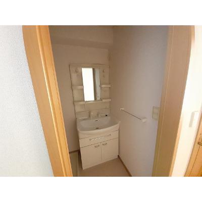 プレシャスコート 102【管理NO：1-014235001-01020】 ★家具家電は申し込み後に搬入します 2026年07月下旬入居可能の物件画像