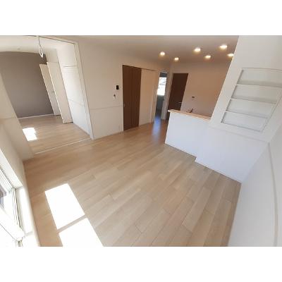 シャーシャ 204【管理NO：1-026510401-02040】 ★家具家電は申し込み後に搬入します 2026年08月上旬入居可能の物件画像