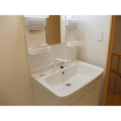 メゾンフルール 203【管理NO：1-018587001-02030】 ★家具家電は申し込み後に搬入します 2026年07月中旬入居可能の物件画像