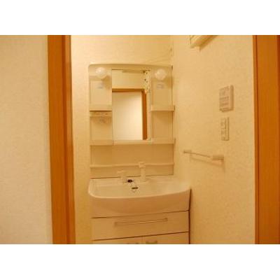 シャルマン・ベナ 103【管理NO：1-013729601-01030】 ★家具家電は申し込み後に搬入しますの物件画像