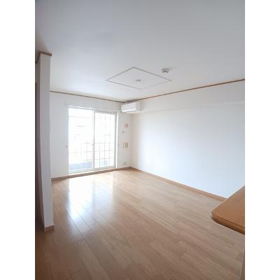 デスパシオ 103【管理NO：1-013310401-01030】 ★家具家電は申し込み後に搬入しますの物件画像