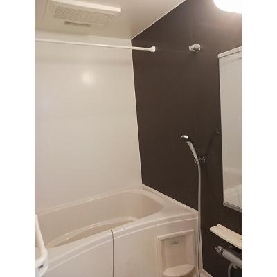 響 103【管理NO：1-023415901-01030】 ★家具家電は申し込み後に搬入します★の物件画像