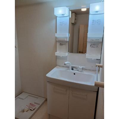 タラーアイル 201【管理NO：1-019216601-02010】 ★家具家電は申し込み後に搬入します★の物件画像