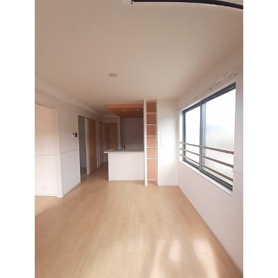 クレシア 301【管理NO：1-025053701-03010】 ★家具家電は申し込み後に搬入します★の物件画像