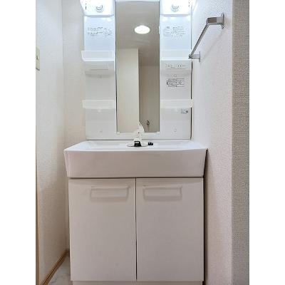 グランディール矢三Ｂ 201【管理NO：1-005038902-02010】 ★家具家電は申し込み後に搬入します★の物件画像