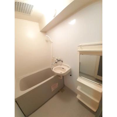 ラムール雅 201【管理NO：1-009561001-02010】 ★家具家電は申し込み後に搬入します★の物件画像