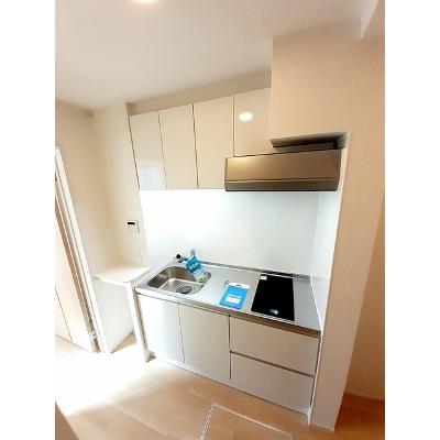 セレーナ 101【管理NO：1-027146401-01010】 ★家具家電は申し込み後に搬入します 2026年07月中旬入居可能の物件画像