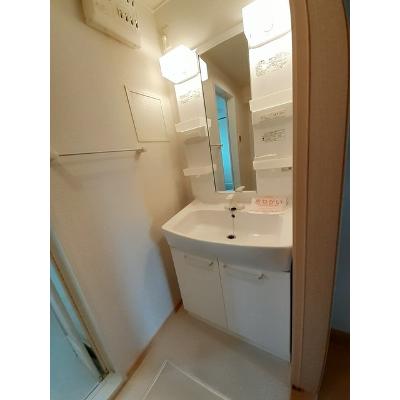 ジーラ・ソーレ　Ⅰ 203【管理NO：1-015488101-02030】 ★家具家電は申し込み後に搬入します 2026年08月中旬入居可能の物件画像
