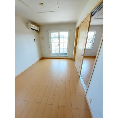 エアリー枝川 201【管理NO：1-015442301-02010】 ★家具家電は申し込み後に搬入します 2026年08月上旬入居可能の物件画像