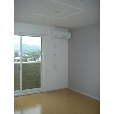 コリーヌＢ棟 101【管理NO：1-018232602-01010】 ★家具家電は申し込み後に搬入します 2026年09月中旬入居可能の物件画像