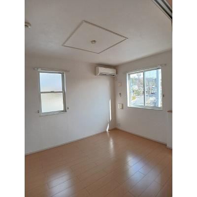 レジデンス　サキ　Ａ 101【管理NO：1-017748801-01010】 ★家具家電は申し込み後に搬入しますの物件画像