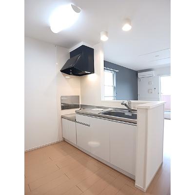 エアリーソレイユ 204【管理NO：1-020290601-02040】 ★家具家電は申し込み後に搬入します★の物件画像