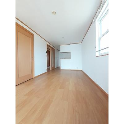 森の時計 205【管理NO：1-013114101-02040】 ★家具家電は申し込み後に搬入しますの物件画像