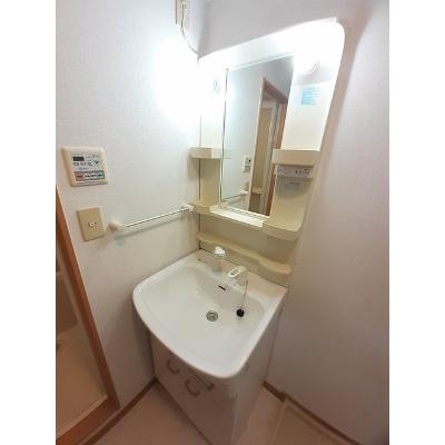 サンリット・平砂 103【管理NO：1-012820201-01030】 ★家具家電は申し込み後に搬入します 2026年08月上旬入居可能の物件画像