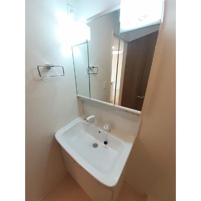 フォルトゥーナ 102【管理NO：1-027381001-01020】 ★家具家電は申し込み後に搬入します 2026年08月下旬入居可能の物件画像