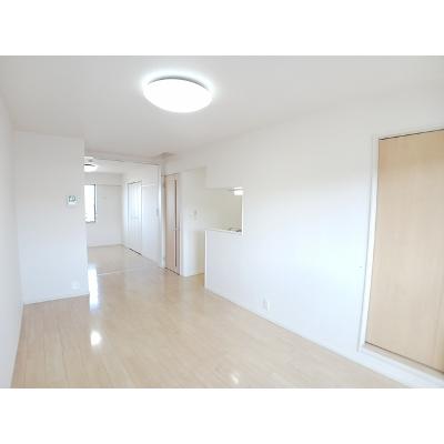 エクスクルーシブⅢ 303【管理NO：1-021978503-03030】 ★家具家電は申し込み後に搬入します★の物件画像