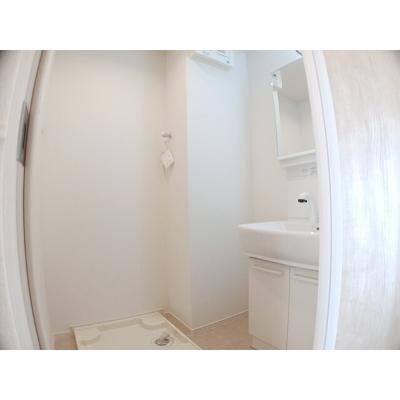 グランド　ライン 802【管理NO：1-027211101-08020】 ★家具家電は申し込み後に搬入します★ ★2026年08月上旬入居可能★の物件画像