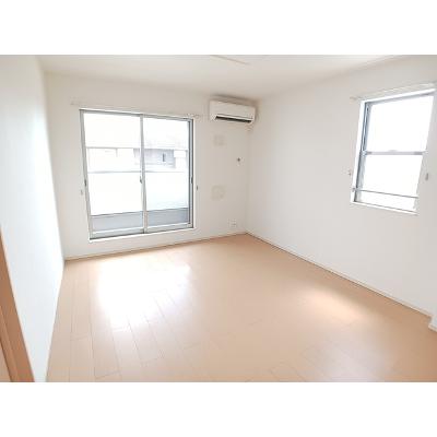 アイメニーエヌケー　Ⅱ 201【管理NO：1-018996102-02010】 ★家具家電は申し込み後に搬入します★の物件画像