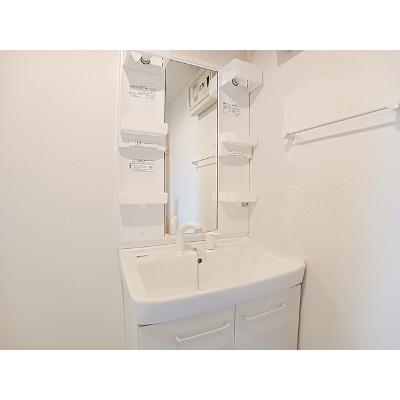 アイメニーエヌケー　Ⅱ 201【管理NO：1-018996102-02010】 ★家具家電は申し込み後に搬入します★の物件画像