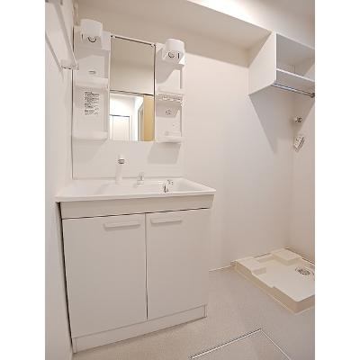 アプリコット　Ⅲ 204【管理NO：1-021298301-02040】 ★家具家電は申し込み後に搬入します★の物件画像