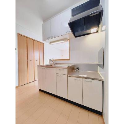 ユニゾン・Ｋ　Ⅱ 103【管理NO：1-014863802-01030】 ★家具家電は申し込み後に搬入します★の物件画像