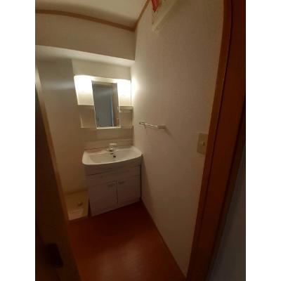 ルミエール参番館 102【管理NO：1-012701801-01020】 ★家具家電は申し込み後に搬入しますの物件画像
