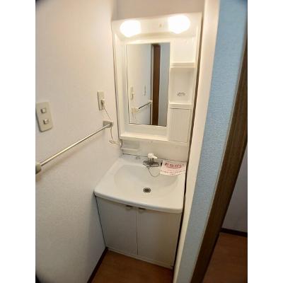 ルミエール弐番館 201【管理NO：1-010154301-02010】 ★家具家電は申し込み後に搬入しますの物件画像