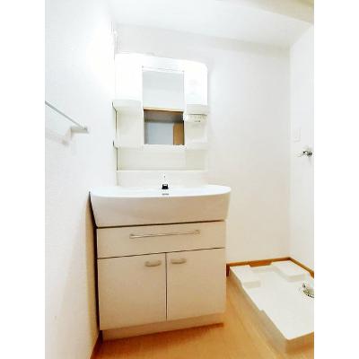 プロムナード月出 103【管理NO：1-015372001-01030】 ★家具家電は申し込み後に搬入します★ ★2026年08月上旬入居可能★の物件画像