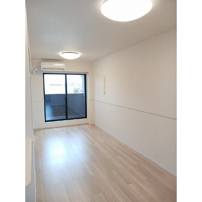 アルタイル８６７ 202【管理NO：1-027933601-02020】 ★家具家電は申し込み後に搬入します★の物件画像