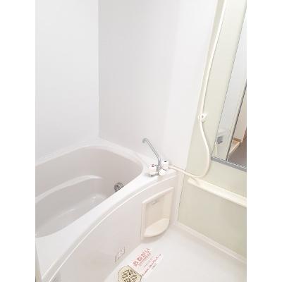 グラスワンダー　Ｎ－４８ 203【管理NO：1-012444601-02030】 ★家具家電は申し込み後に搬入します 2026年08月上旬入居可能の物件画像